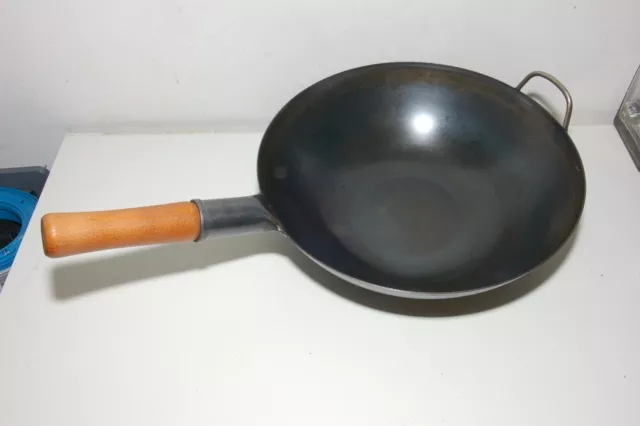 Olympia Woody Aluminium Nonstick Deep Frying Pan, 9.4-Inches