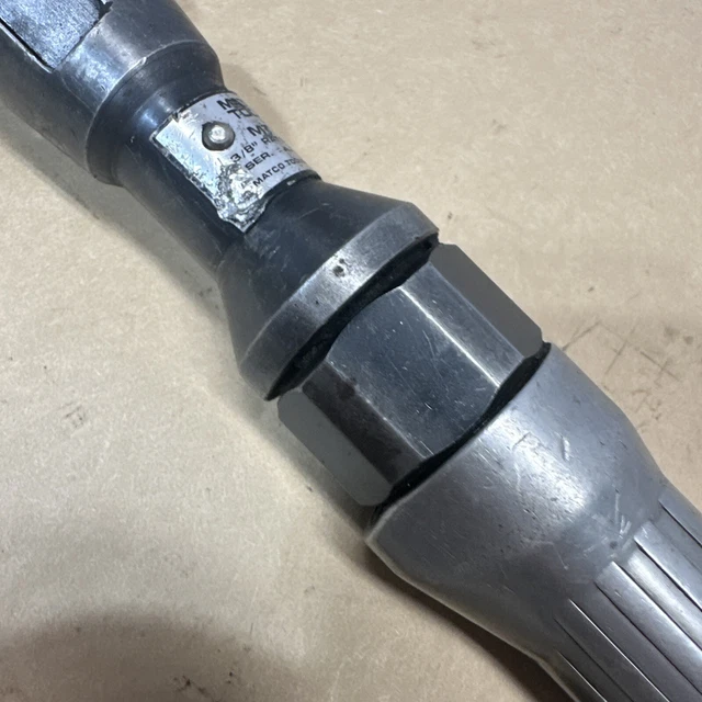 Matco Tools 3/8 Drive Air Ratchet MT1828 For Parts Or Repair 3