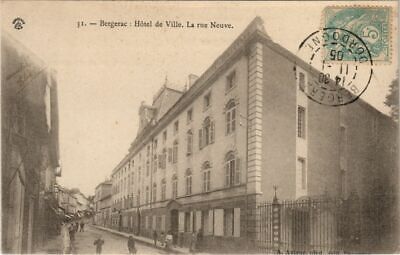 CPA bergerac-hotel de ville, la rue neuve France (1072933)