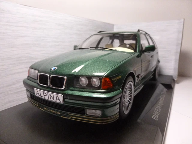 BMW ALPINA B3 E36 3.2 TOURING GREEN METAL 1995 MCG 18226 1:18 BREAK SW DIE CAST