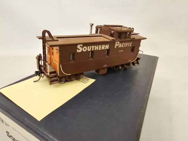 PFM HO scale brass Southern Pacific caboose painted #1178