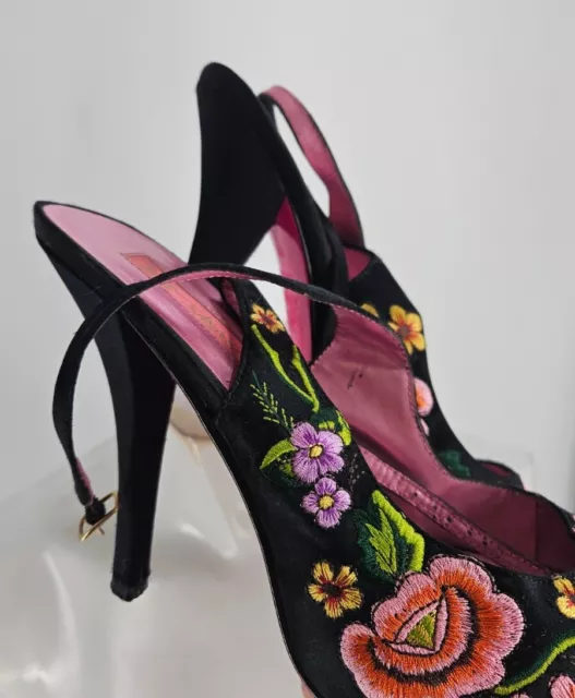 Betsey Johnson Womens Black Floral Embroidered Vintage Pump Heels 9M 2