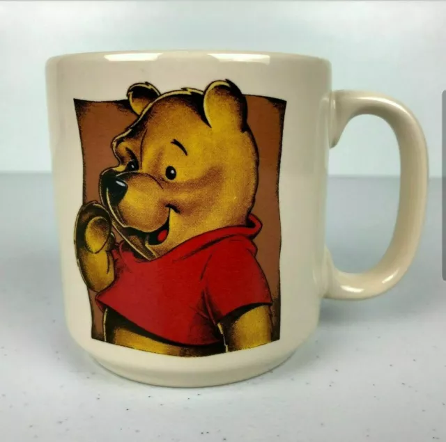 Winnie the Pooh Disney Vintage Coffee Tea Mug Cup 12 oz. Made in Thailand