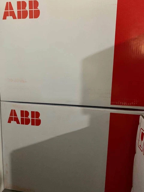 1PZ Nuovo ABB SOFT STARTER PSTX720-600-70 PSTX 720-600-70