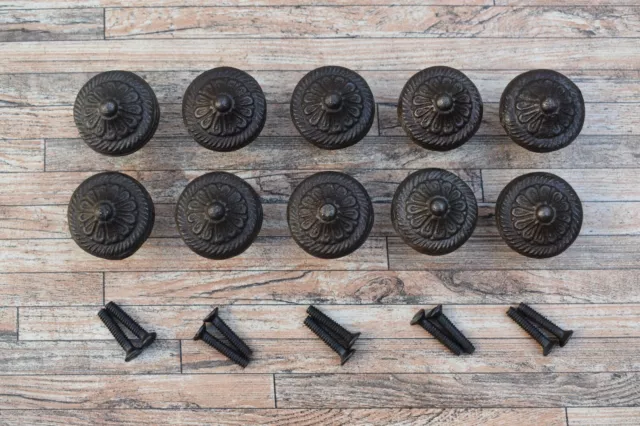 10Pc Vtg Cast Iron Flower Shape Drawer Cabinet Door Gate Pulls Knobs Handle