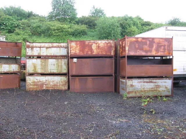 1 Used Metal Stillage Storage Box Stack Able In Need Of Tlc Repairs