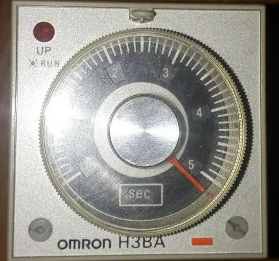 Process Timer OMRON H3BA-8H 8pin, 240vac 5A 250v