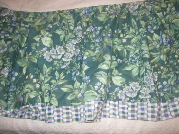 LAURA ASHLEY BRAMBLEBERRY Twin Multicolored Bedskirt $15.00 - PicClick