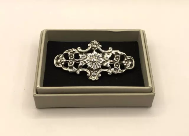 Antique 1898 Late Victorian Silver Ornate Floral Brooch Pin 18.39g Hallmarked