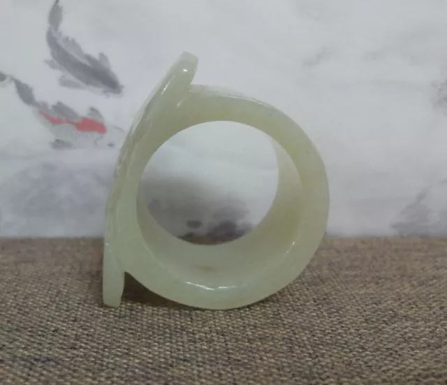Vintage Chinese Hand Carving Face Natural Celadon Nephrite Jade Ring