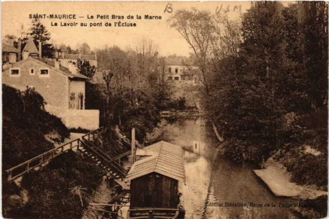 CPA St-MAURICE - Le Petit Bras de la Marne - Le Lavoir au pont (519695)