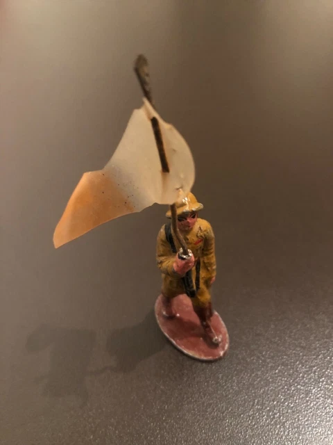 Figurine Ancienne Soldat En Plomb - Porte-drapeau Vintage N°13 - Style Quiralu ?