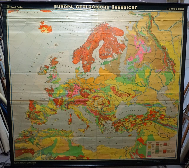 VINTAGE ROLLABLE SCHOOL Map Geological Survey of Europe Wall Chart ...